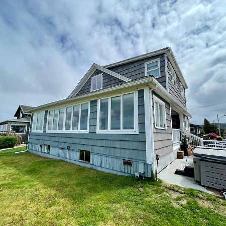 Seaside Beach Front House On The Promenade 外观 照片